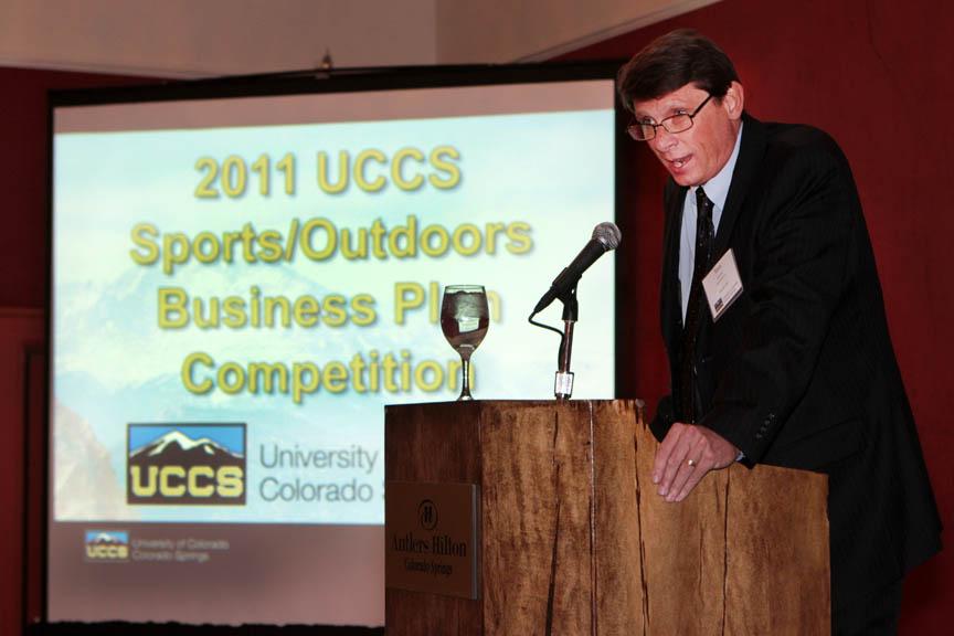 Tom Duening at the 2011 Business Plan Competition