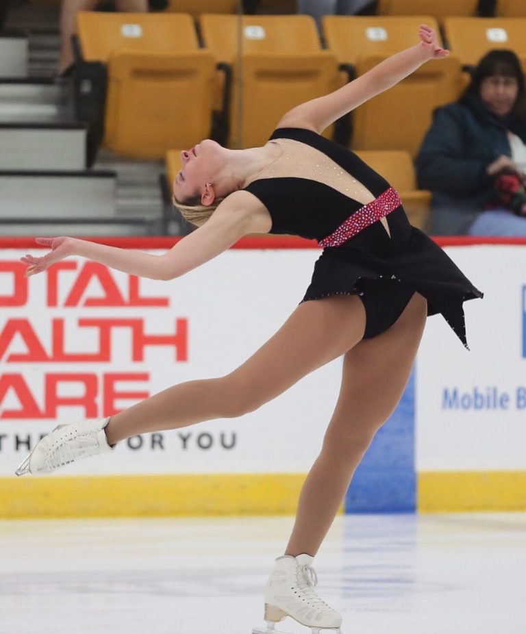 Students place in top five at U.S. Collegiate Figure Skating